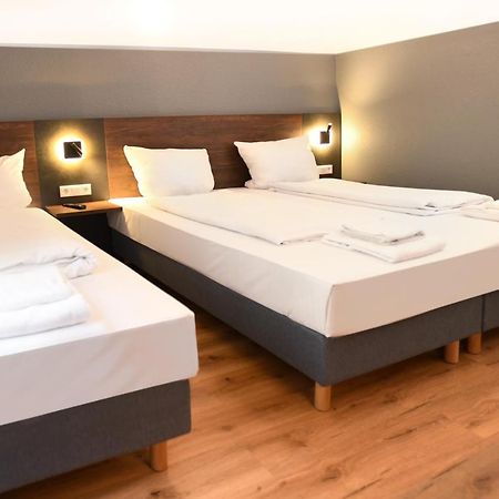 פרנקפורט Hotel Apadana Frankfurt מראה חיצוני תמונה