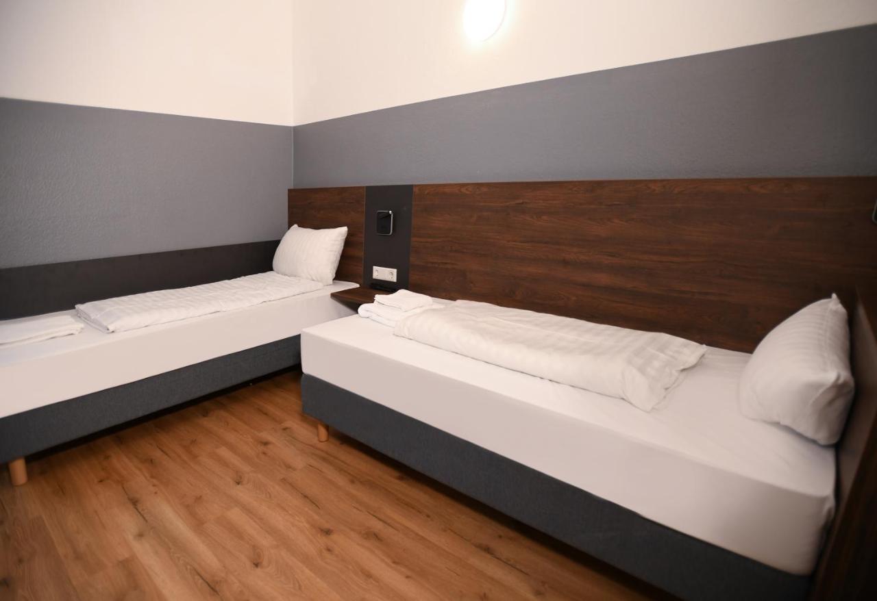פרנקפורט Hotel Apadana Frankfurt מראה חיצוני תמונה