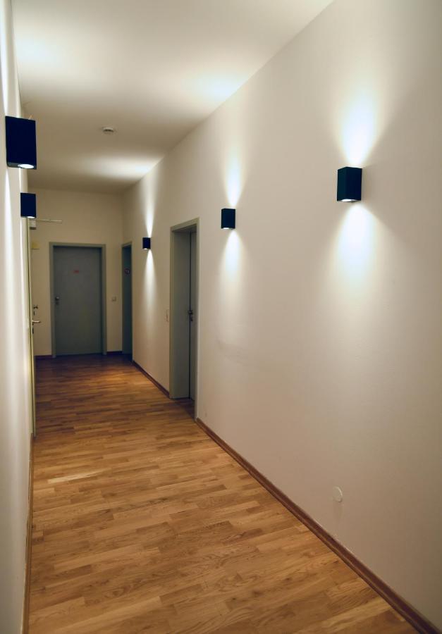 פרנקפורט Hotel Apadana Frankfurt מראה חיצוני תמונה
