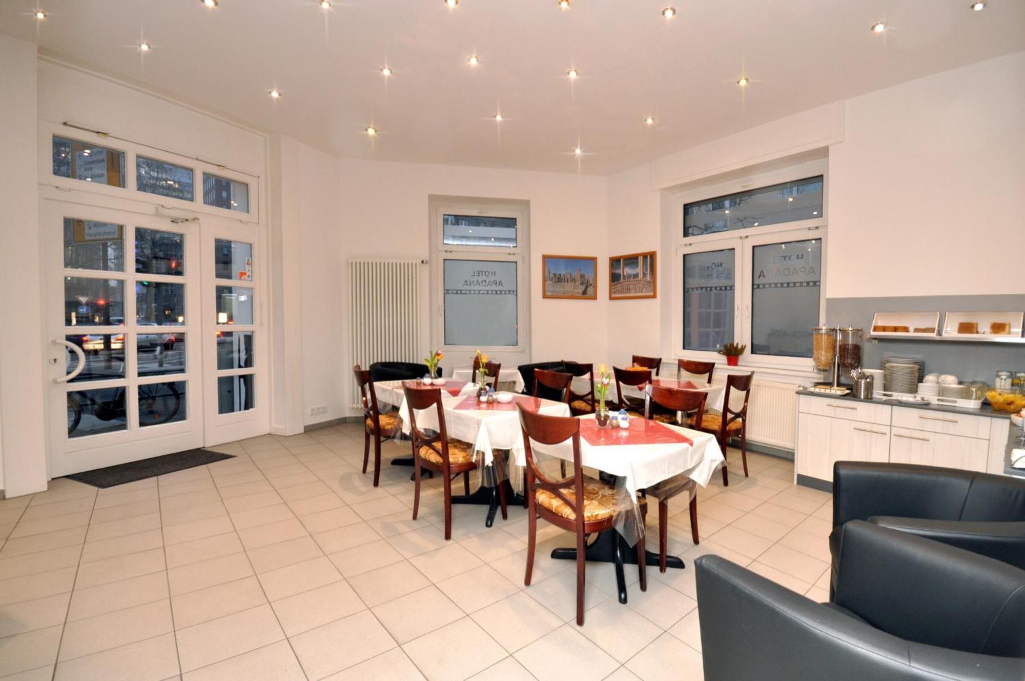 פרנקפורט Hotel Apadana Frankfurt מראה חיצוני תמונה